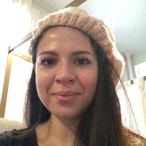 beret Merino Wool Hat, Latvian designer. - Picture 2 of 5